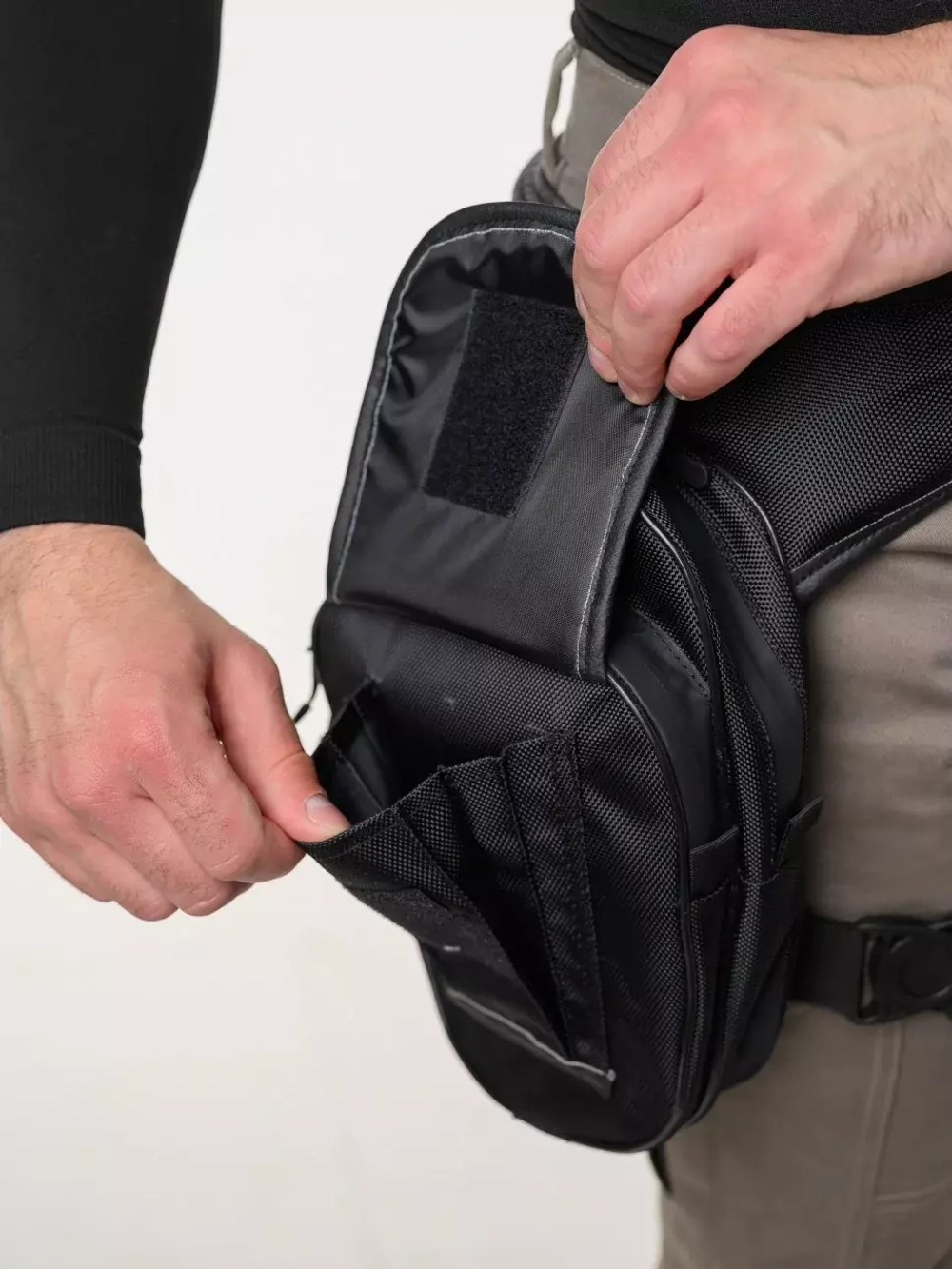 Сумка на бедро STARKS