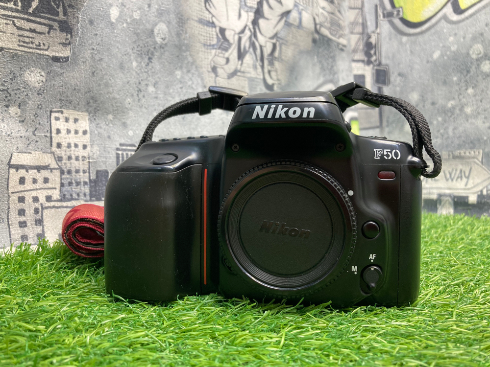 Nikon F50