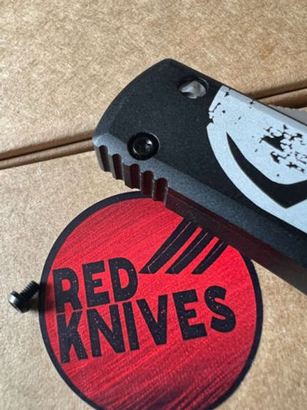 Винт для ножа Microtech Ultratech / UTX-85 серии А+++ - под TORX #8, черный