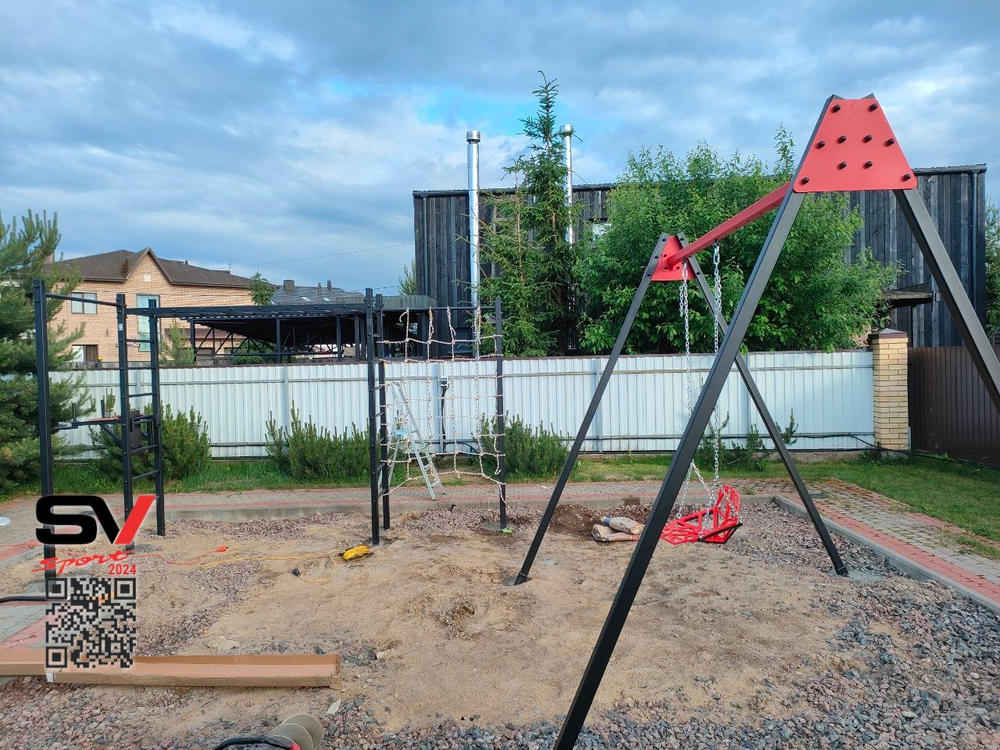 Монтаж уличных качелей Sv Sport