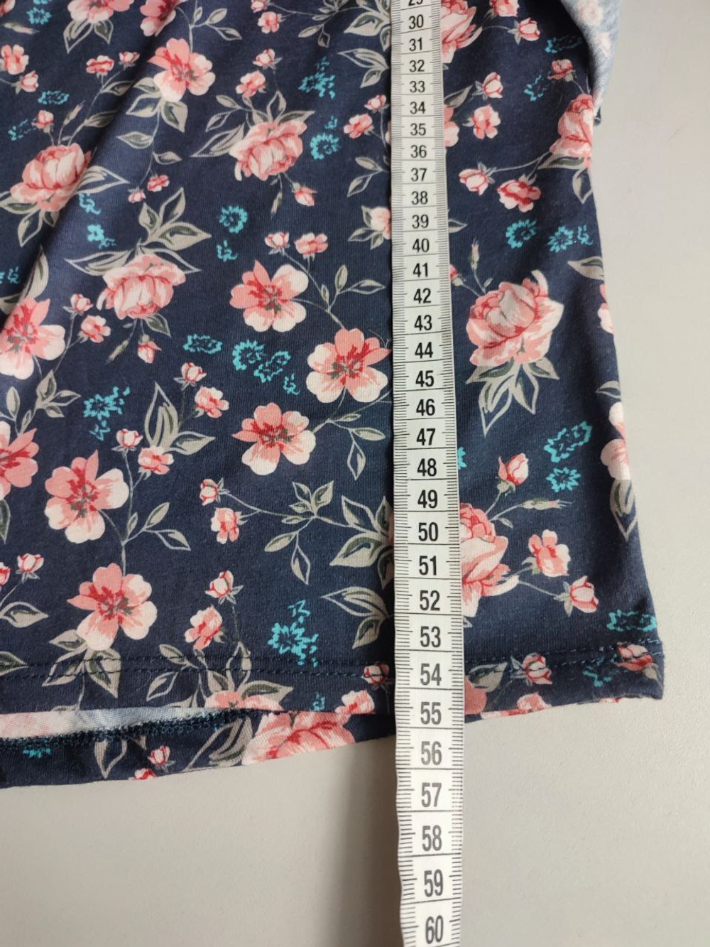 Топ с цветочным принтом 44 размер