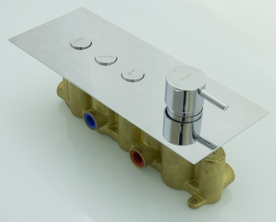 55056 Вст. смес для душа с 3-функ.(квадрат) "GANZER"  (6/1шт)