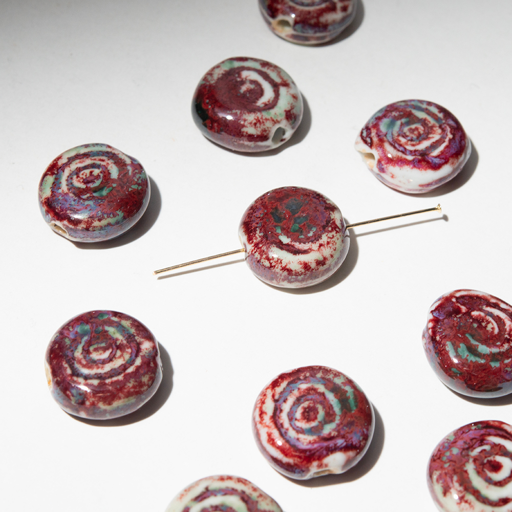 Бусина "Спираль", 18,5*8мм, бордово-синяя, глазурированный фарфор