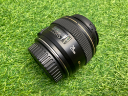 Canon EF 28mm 1.8 USM
