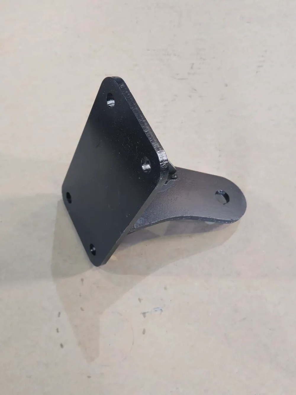 Кронштейн МАЗ двигателя правый (ОАО МАЗ)