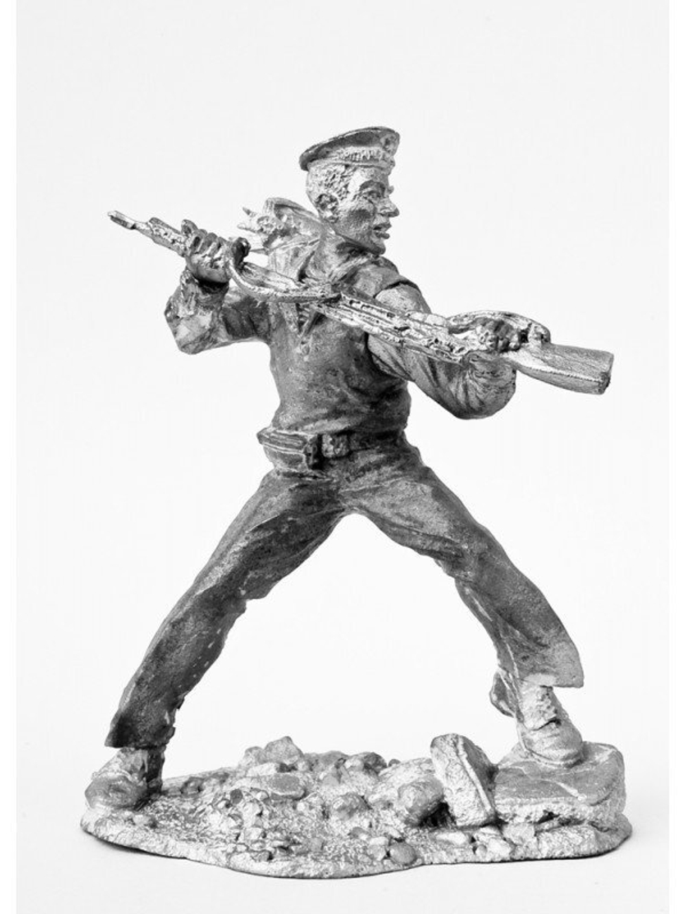 Оловянный солдатик Моряк с винтовкой. Оборона Севастополя, 1941-42 г.г.