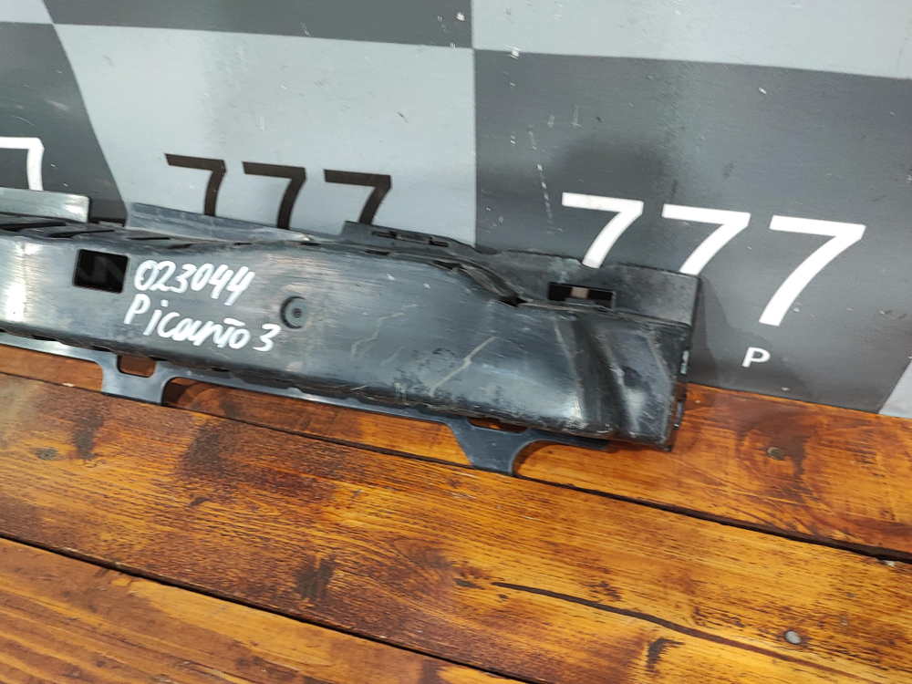 Абсорбер переднего бампера Kia Picanto 3 (JA) 17- Б/У Оригинал 86520G6300