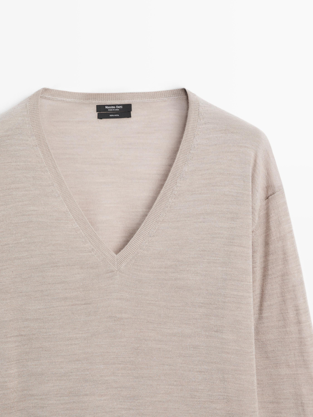 Massimo Dutti Свитер оверсайз с V-образным вырезом, норка