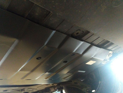 Защита картера двигателя, КПП (2,5 мм, сталь) для Renault Trafic 2006-2014 (V = 2.0d MT), Renault Trafic 2014- (V = 1.6d MT FWD) Sheriff.18.3196