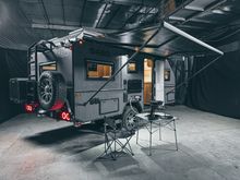 Маркиза MobileComfort M350BD 3.5 м настенная механическая, корпус чёрный, полотно тёмно-серое