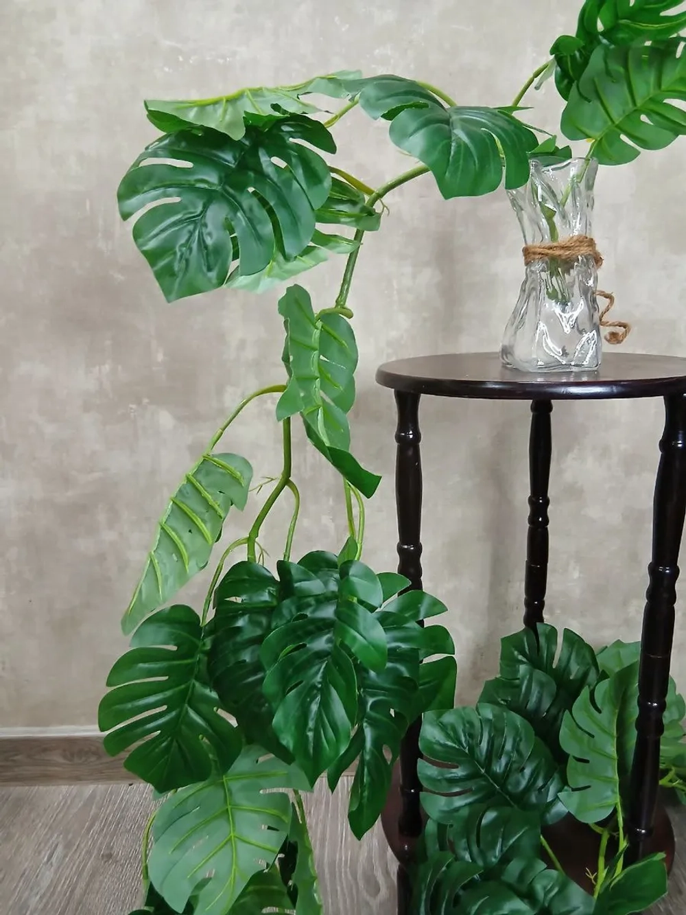 Лиана монстера 36 листьев, 1,8 м.