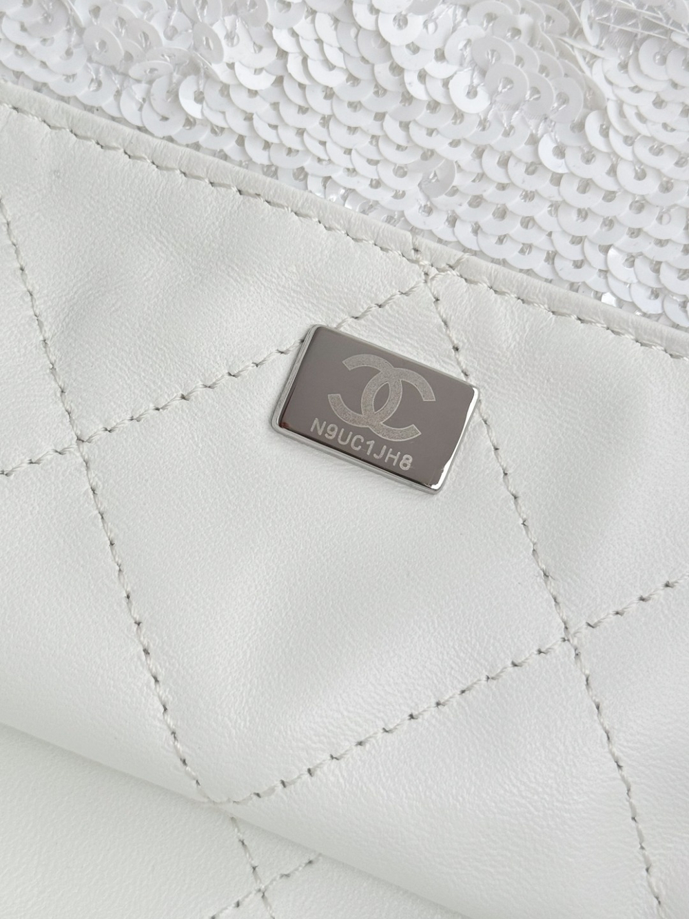 Chanel Shopping Bag 39 cm