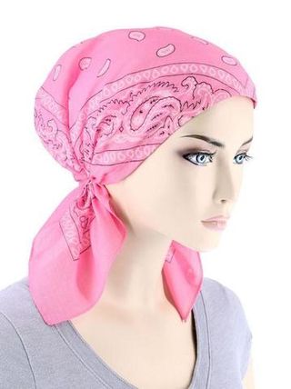 Бандана розовая пейсли огурцы