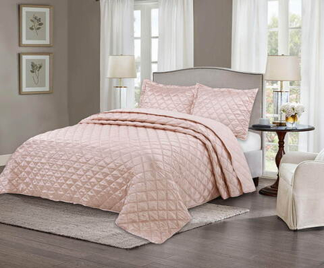 Покрывало 240x260 и 2 наволочки 50х70 Sofi De MarkO Паола светло-розовое