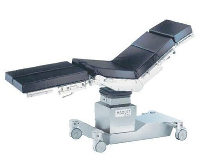 Операционный стол BETASTAR 1131