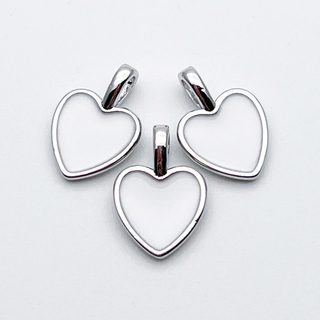 Подвеска Сердце, цвет серебро+белый, размер 14*10 мм, цена за 1 шт