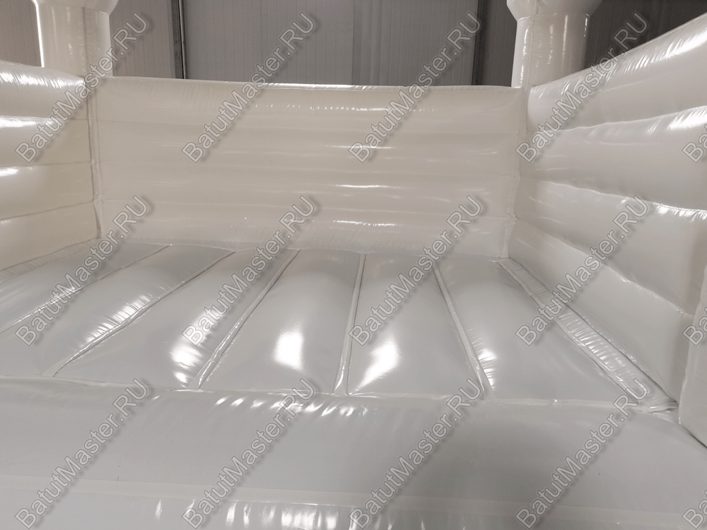 Белоснежный надувной батут - фотозона и реквизит для свадебных торжеств и праздников, 4*4*2,75 м