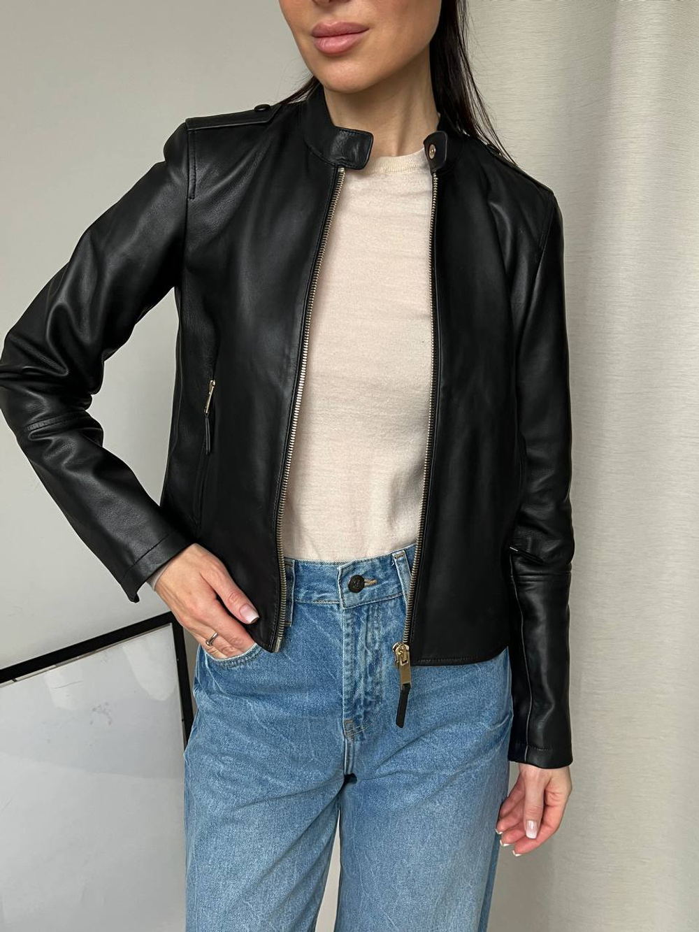 Кожаная куртка Massimo Dutti, XS