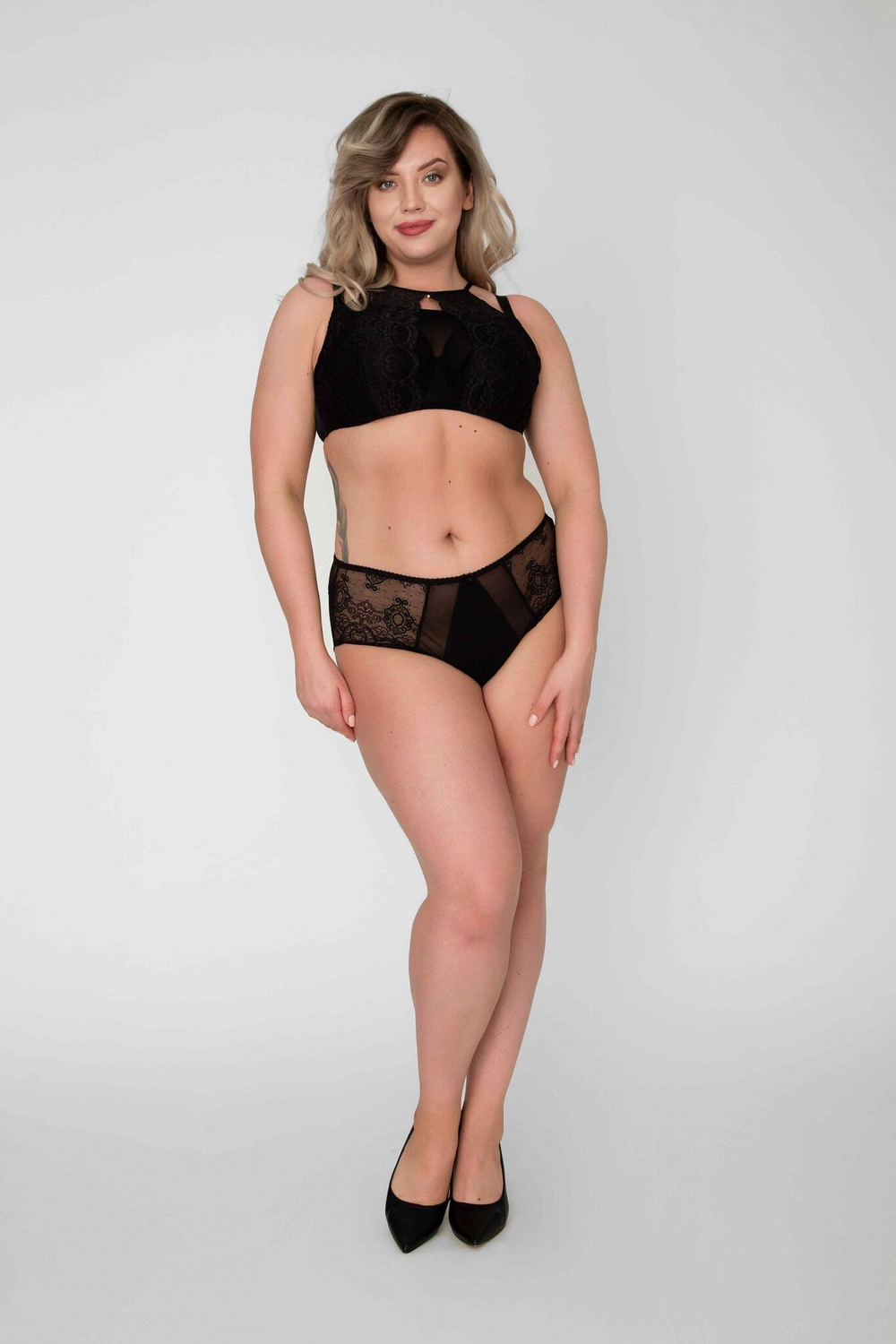 Бюстгальтер-топ с мягкими чашками +size и кружевом (Размер: 70L) (Цвет: черный)