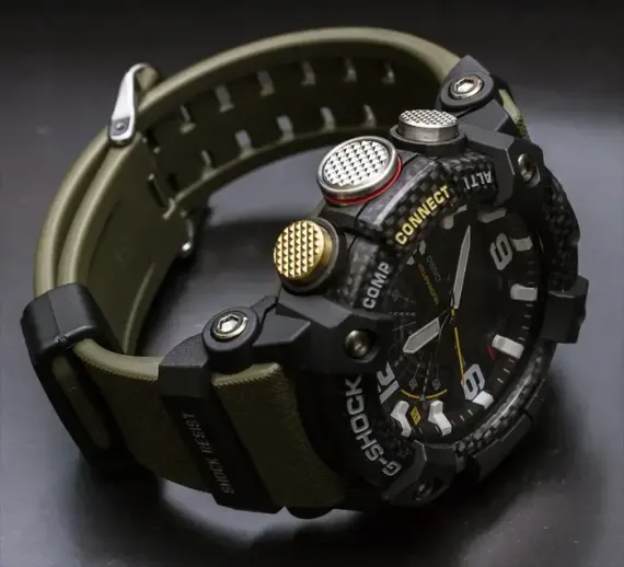 Наручные часы Casio GG-B100-1A3