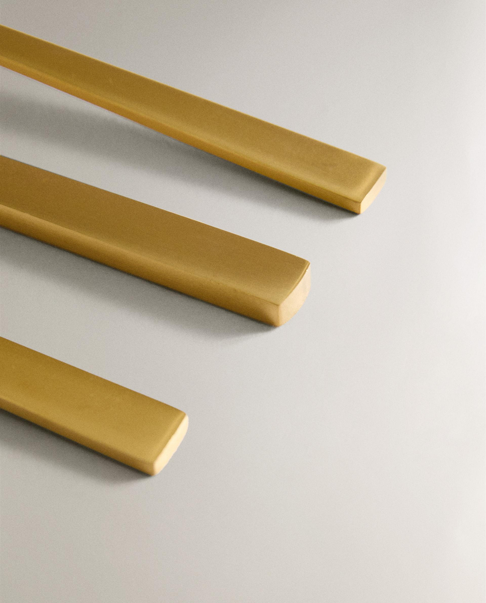 Zara Home набор столовых приборов из нержавеющей стали, цвет золотой · 7252/311