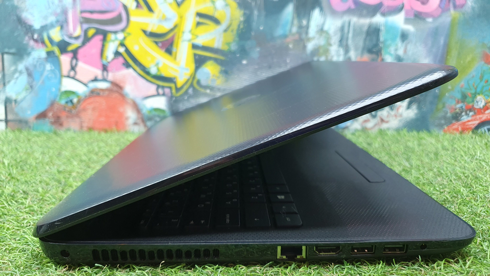 Ноутбук HP Pentium/8 Gb/HDD 1 Tb