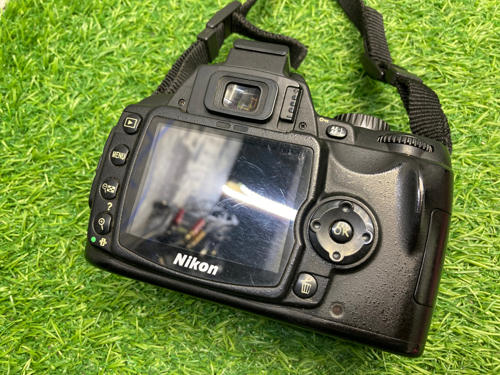 Nikon D60 Kit 18-55mm ( Состояние неизвестно )