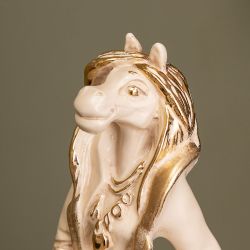 Скульптура Лошадь Голден Филли Айвори