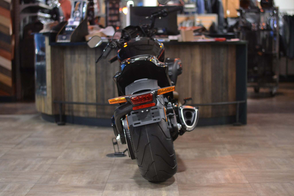 Harley-Davidson® Softail® FXDR™ 114, 2020