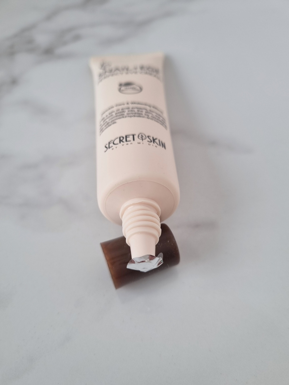 Крем для век с муцином улитки Secret Skin Snail + EGF Perfect Eye Cream