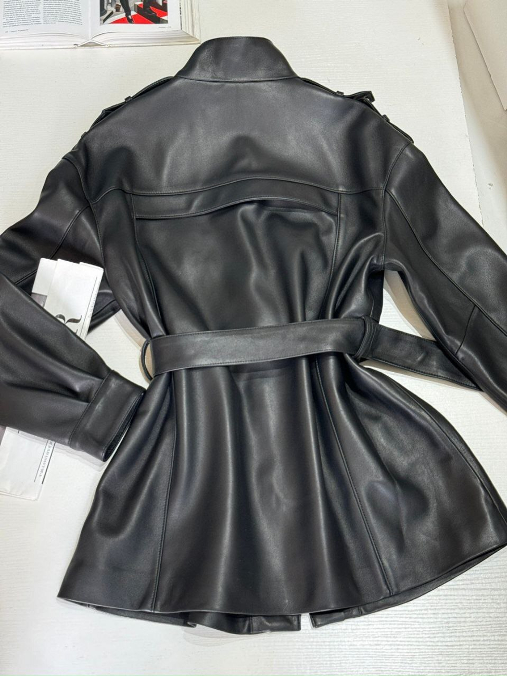 Кожаная куртка Yves Saint Laurent