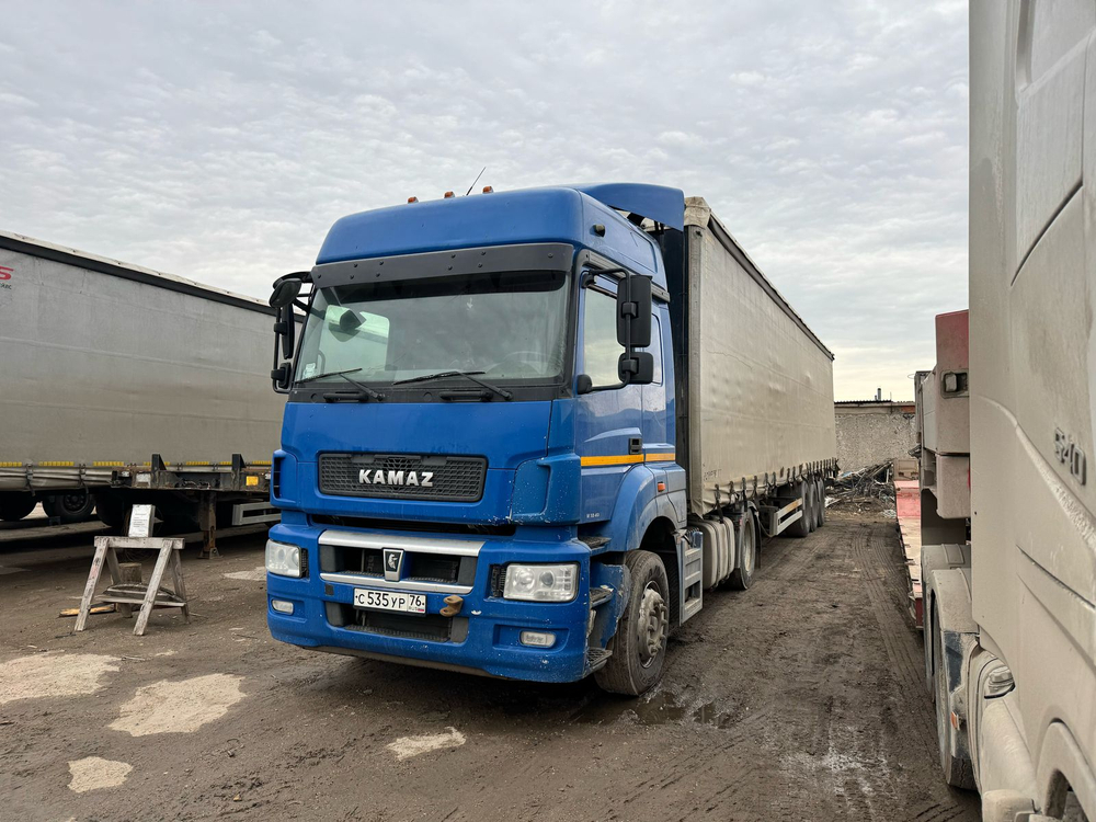 КамАЗ 5490 4x2 Седельный тягач 5490-S5 (Дизель/Газ, 12,0 л, 401 л.с., МТ)