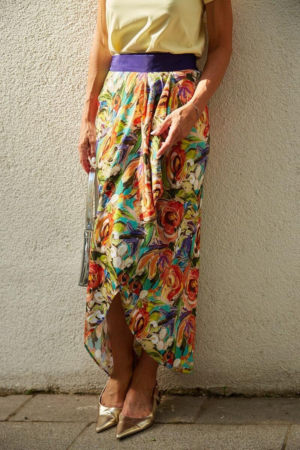 Юбка дизайнерская на запах (Размер 42,46)