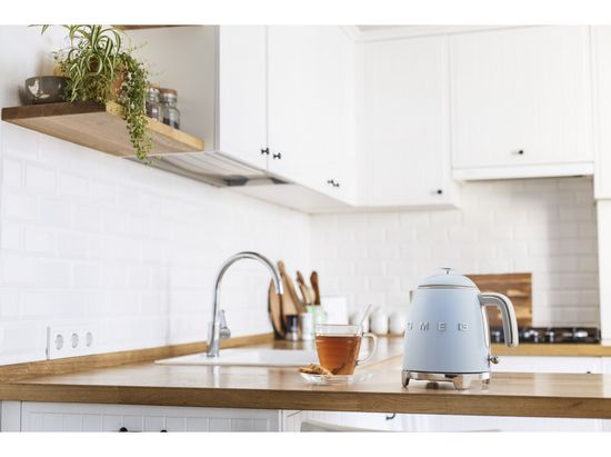 Мини-чайник электрический, объем 0,8 л, Голубой Smeg KLF05PBEU