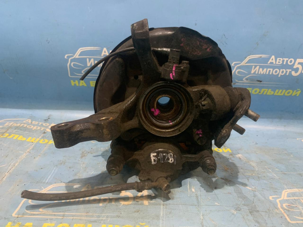 Ступица передняя правая TOYOTA CALDINA 1997-2002