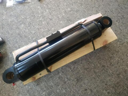 Гидроцилиндр ковша Маниту (Manitou) 264801 для MLT 634