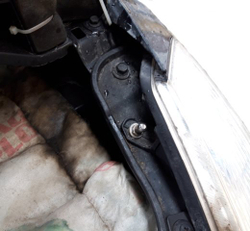Упор (амортизатор) капота для Hyundai H-1 / Starex (2007-2018) Autoinnovation.12-06
