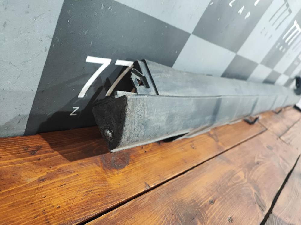 Накладка порога правого Honda CR-V 3 (RE) 07-12 Б/У Оригинал 71800SWWG010M1