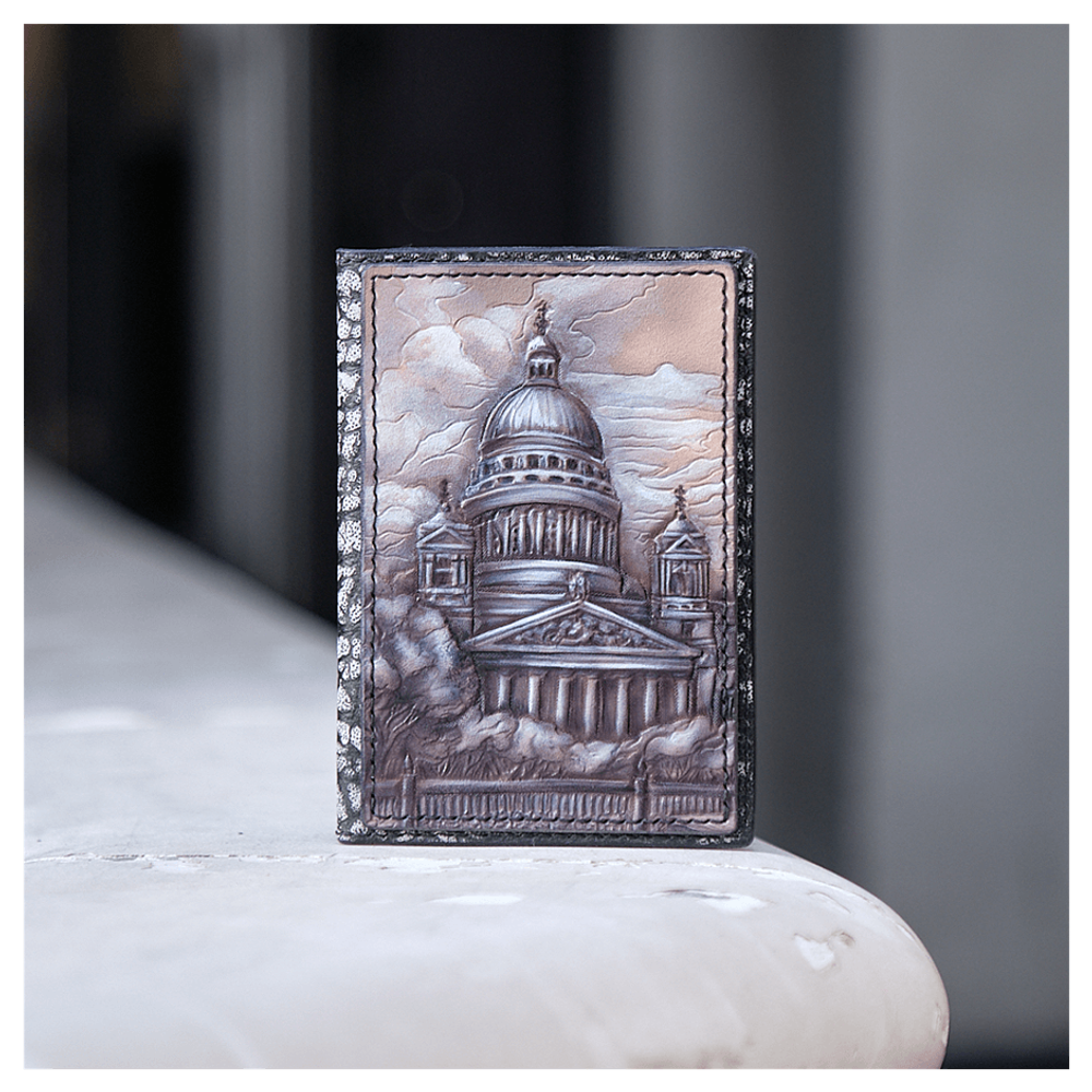 Кожаная обложка на паспорт «Городские мотивы»