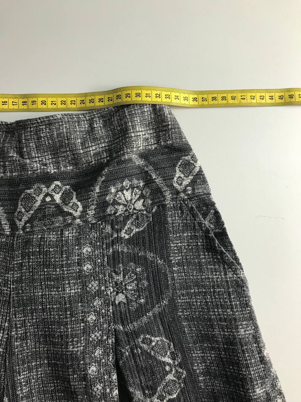 Шорты широкие, визуально на 46 размер