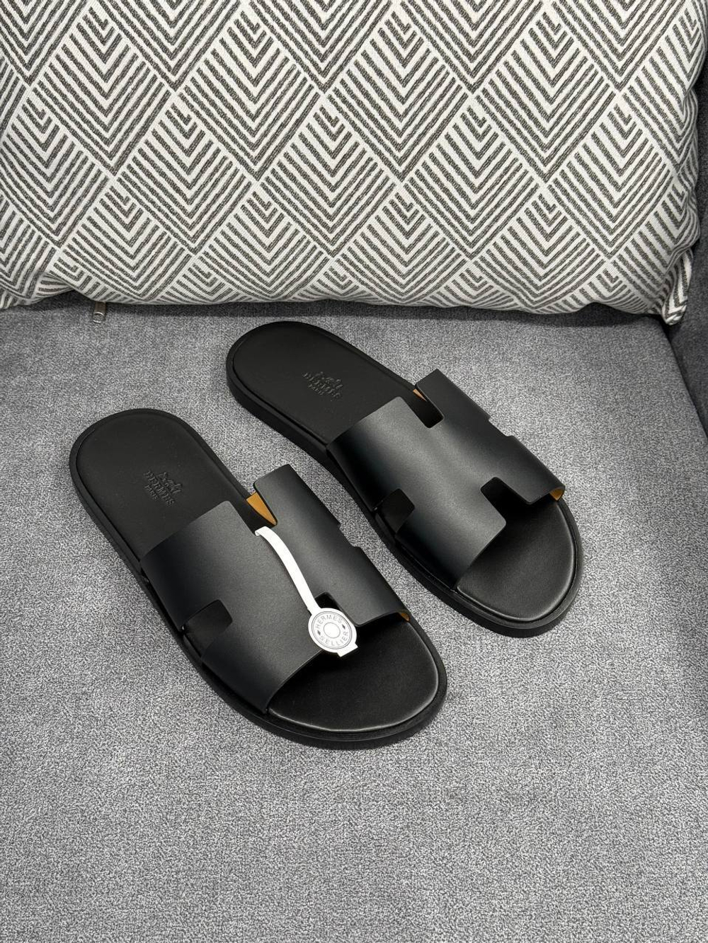 Шлёпанцы Hermes