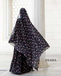 BLOOMING ESSENCE-SCARF