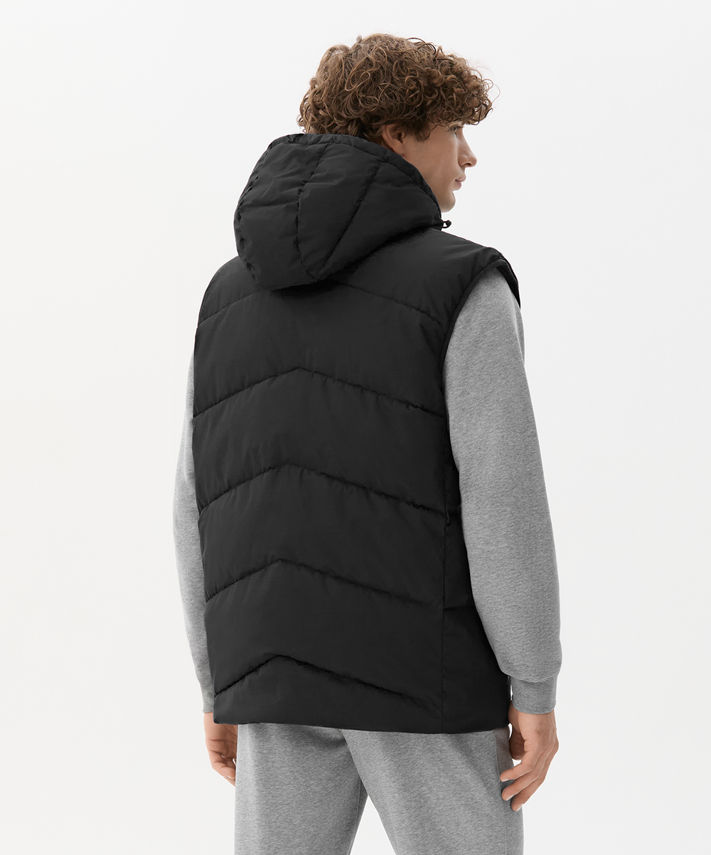 Жилет утепленный c капюшоном JÖGEL ESSENTIAL PerFormPROOF Padded Hooded Vest, черный