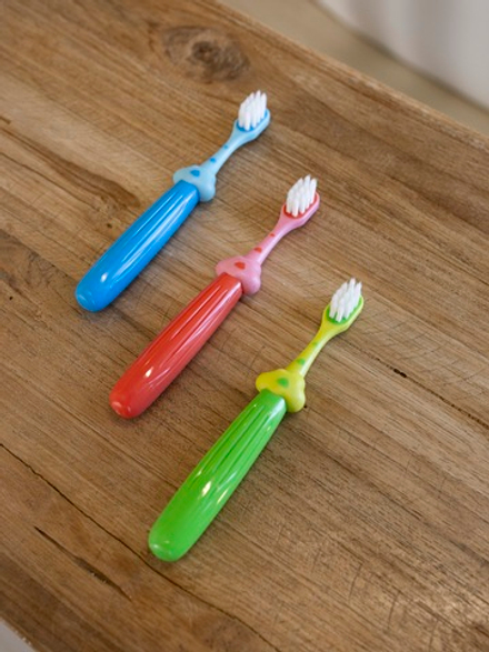 Набор детских зубных щеток, Bright clouds 3 шт