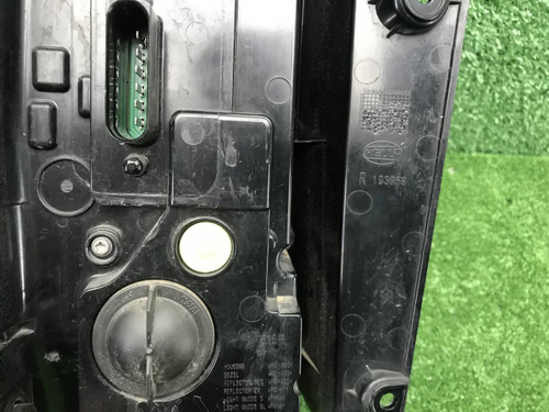 Фонарь правый Mercedes V W447 (2014-н.в.)