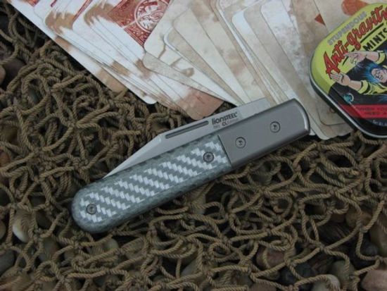 Складной нож Lion Steel "BARLOW" L/CK0112 CW c клинком из стали Böhler M390 Microclean®, рукоять карбон