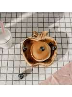 Деревянная менажница "Яблоко" из кедра