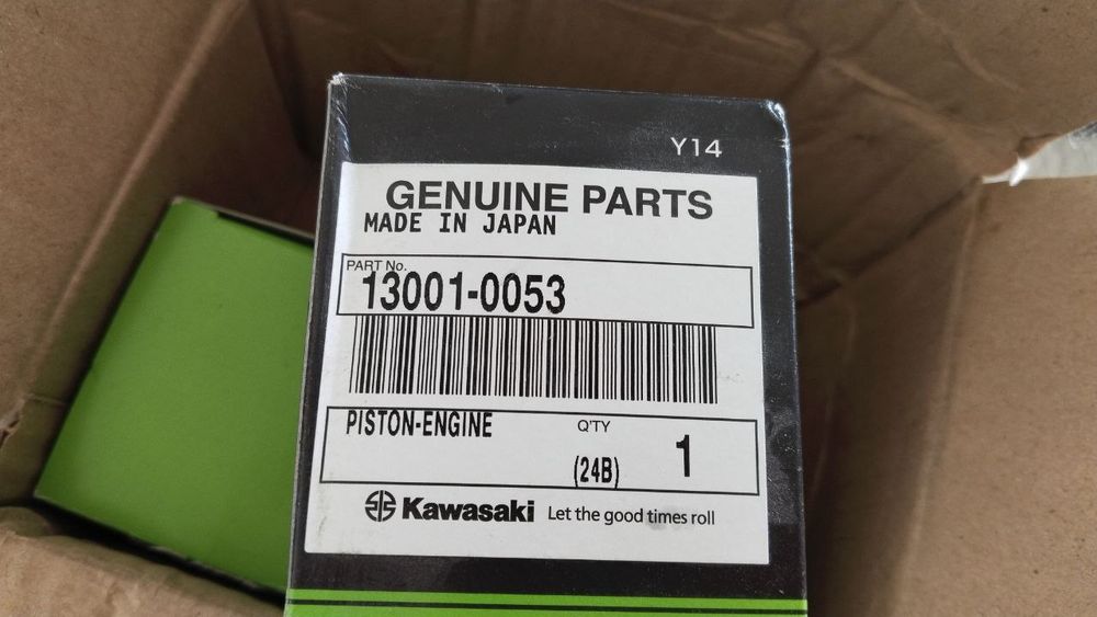 13001-0053. PISTON. KAWASAKI