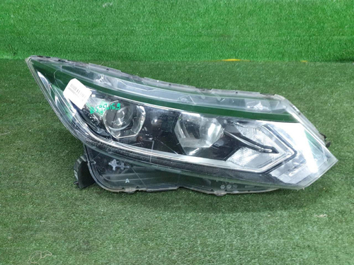 Битая Фара правая Nissan Qashqai 2 j11 (17-23) галоген