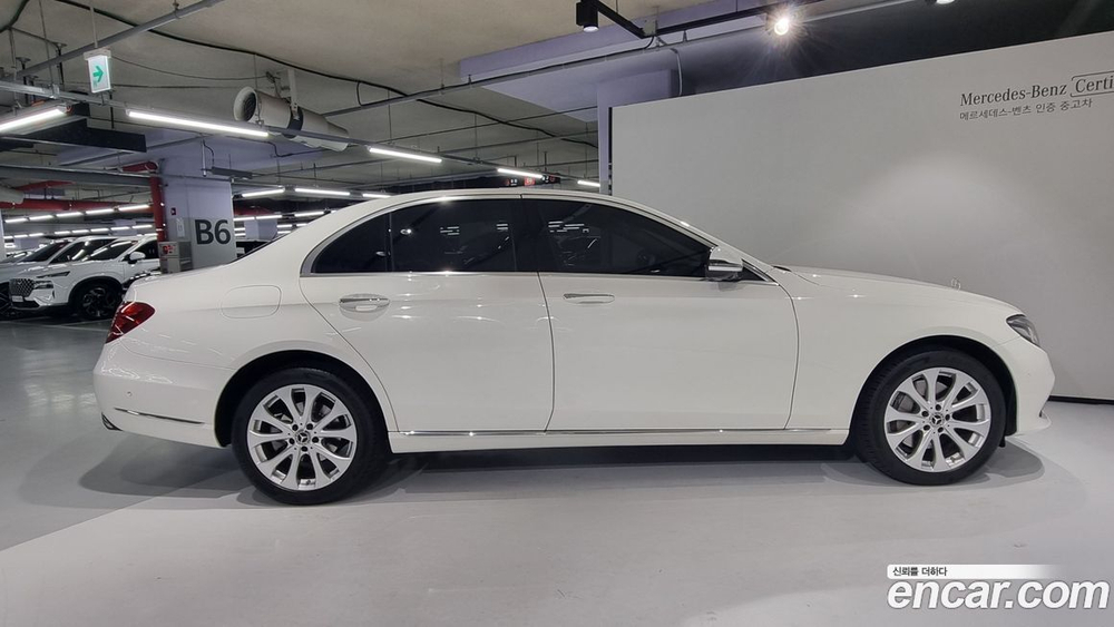 Mercedes-Benz E-Class W213 E300 4MATIC Exclusive (12.2019)